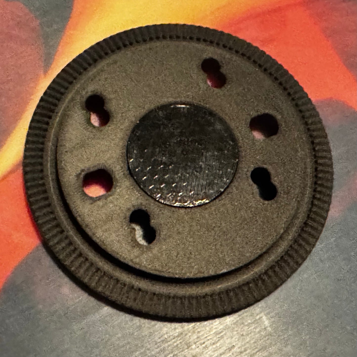 Burton AirTag Binding Disc — 2025/26 Edition 4x4 Channel reflex compatible disc