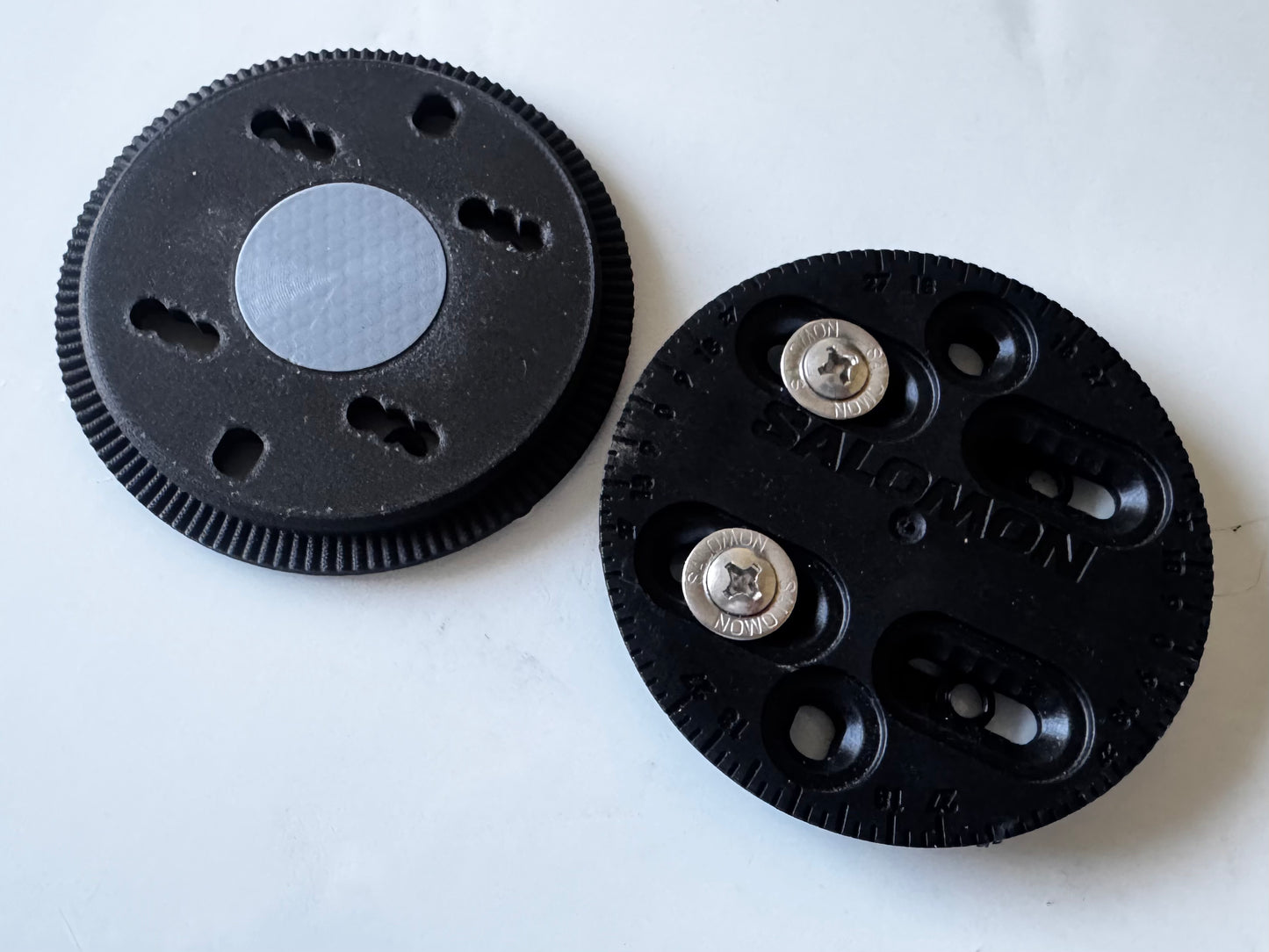 Salomon Snowboard AirTag Binding Disc - 4x4 Channel compatible disc